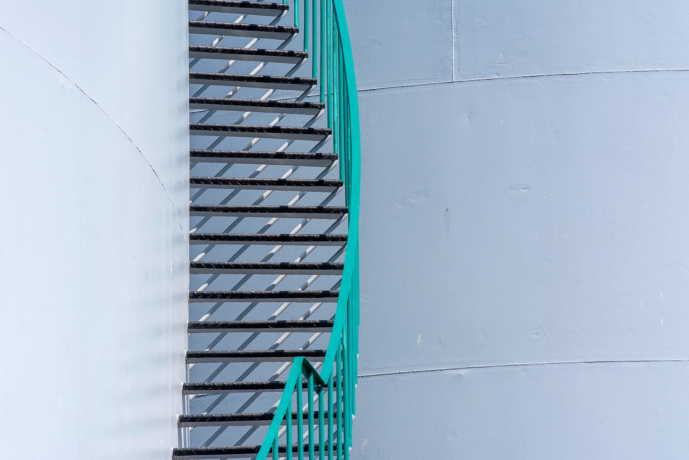 What a Contract Manager Does on a Hyperscale Data Center Build