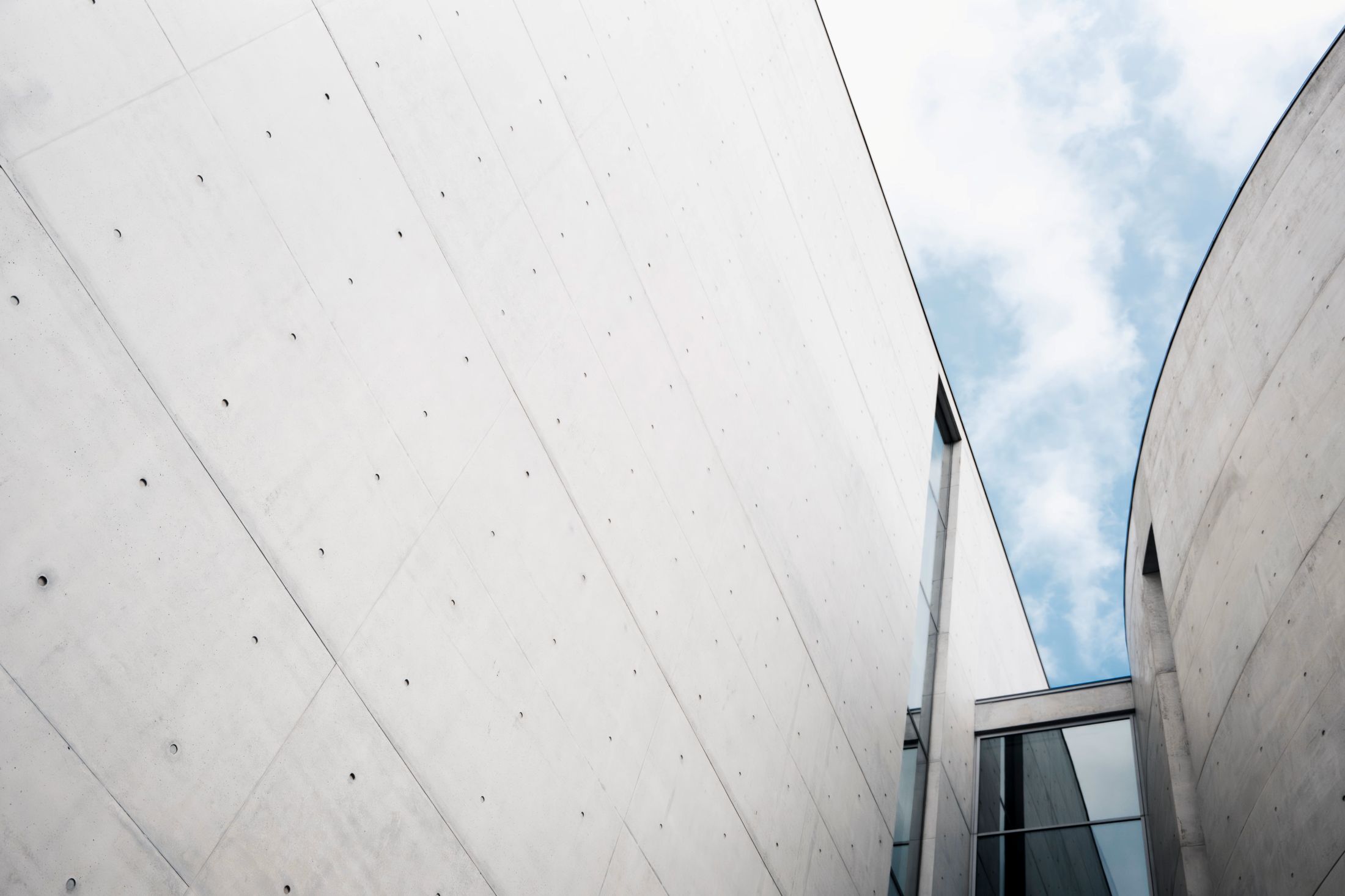 How Hyperscale MEP Demand Pulled Electrical Engineers Out of Industrial Construction in 24 Months